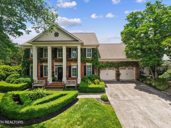 1013 Hayslope Drive, Knoxville, TN 37919
