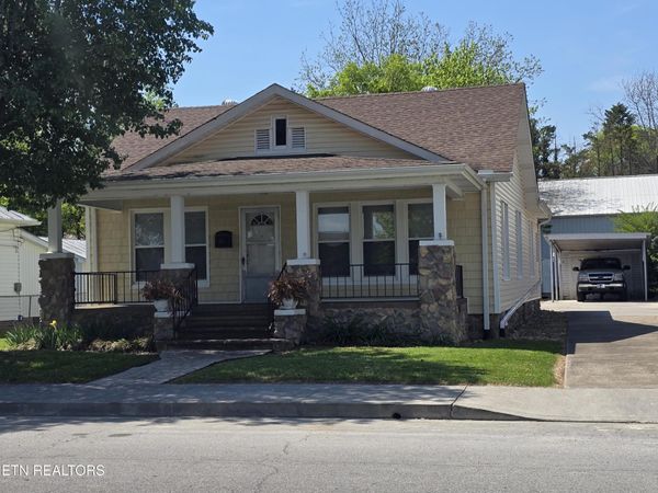 509 High St, Sevierville, TN 37862