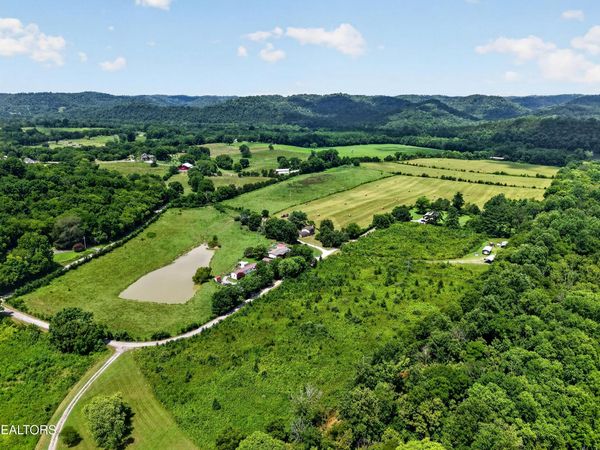187 Edwin Smith Lane, Gainesboro, TN 38562