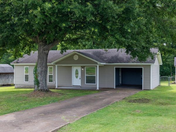 1174 PORTERSVILLE RD, Atoka, TN 38004