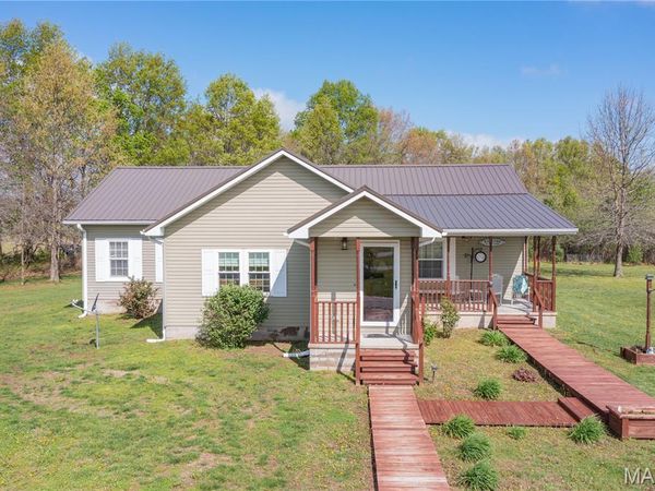 1543 N 1525 Street , Brownstown, IL 62418