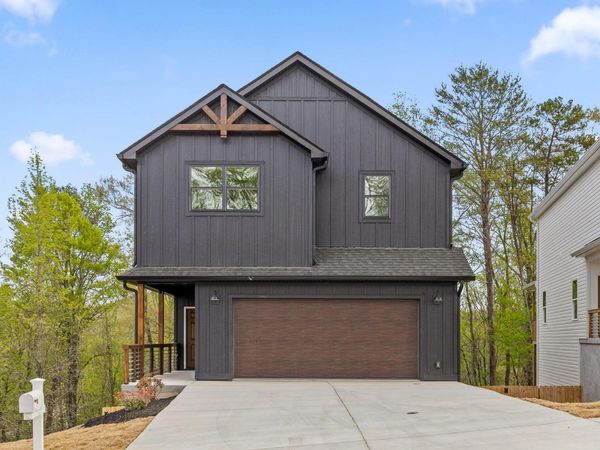 459 Candytuft Lane, Hixson 37343