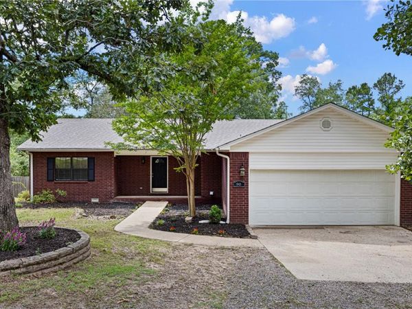 90 Birdsong Road , Russellville, AR 72802