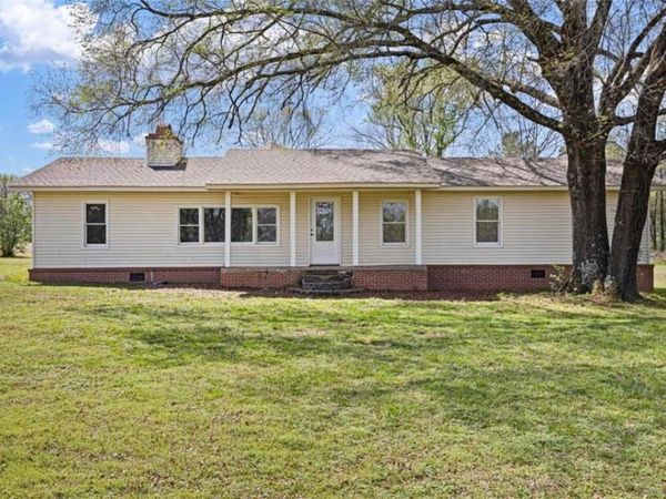 31 Crooked Pine Lane , Morrilton, AR 72110