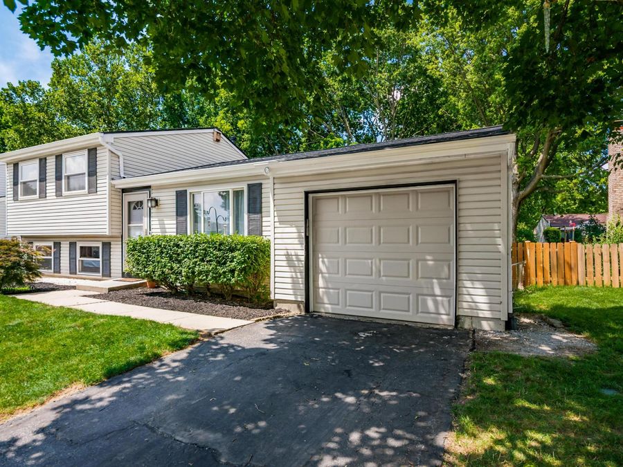 3250 Rensbury Court , Dublin, OH 43017 Photo 1