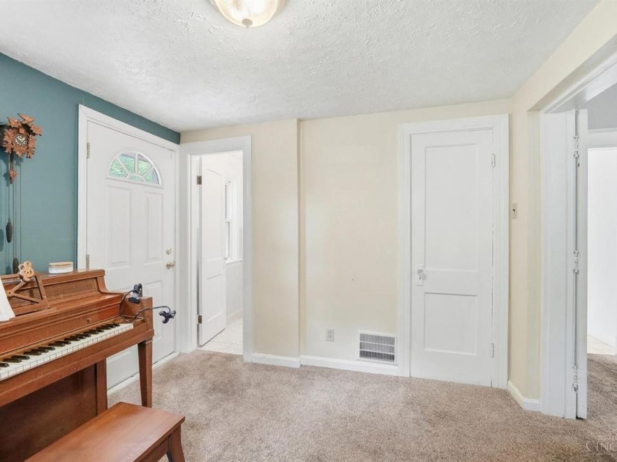 4024 Paddock Road, Cincinnati, OH 45229 Photo 13