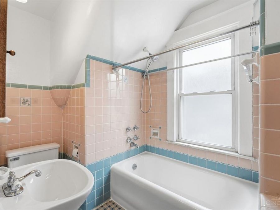 4024 Paddock Road, Cincinnati, OH 45229 Photo 40
