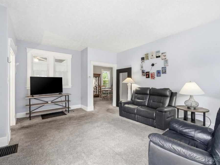 4024 Paddock Road, Cincinnati, OH 45229 Photo 5