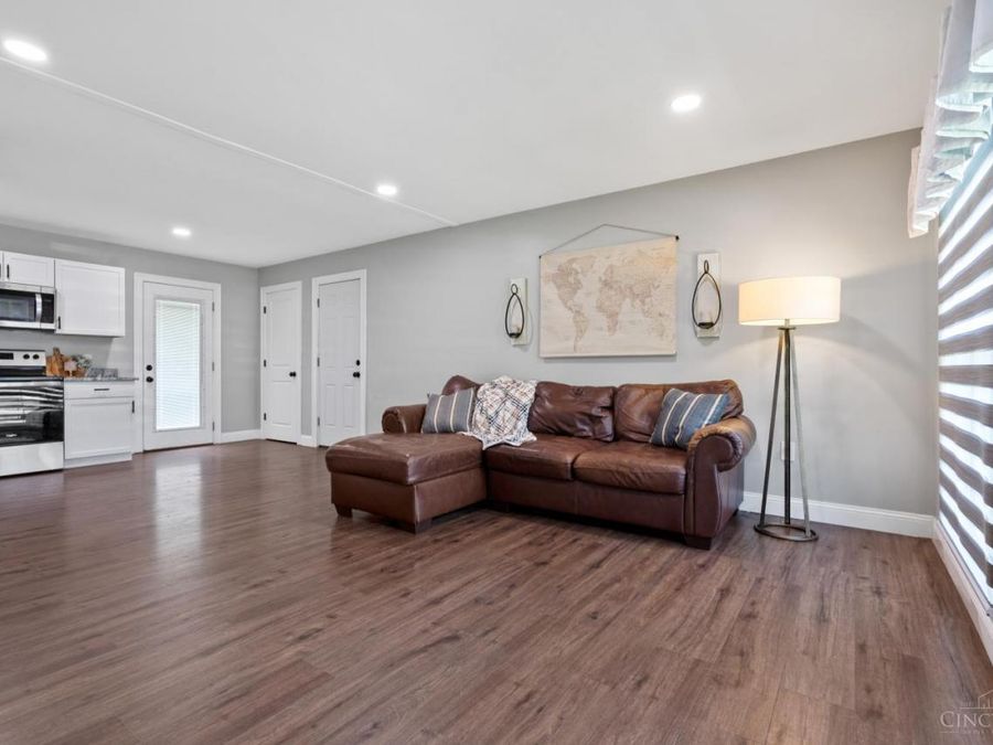 206 Whitewater Drive, Harrison, OH 45030 Photo 4