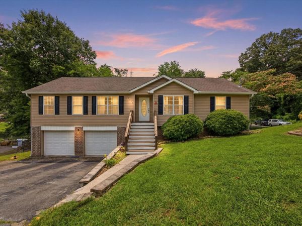 7357 Mccormack Drive , Hixson, TN 37343