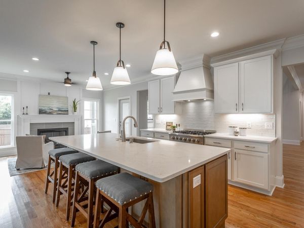 2212 Peterson Drive , Chattanooga, TN 37421