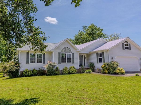 199 Beck Ln , McMinnville, TN 37110
