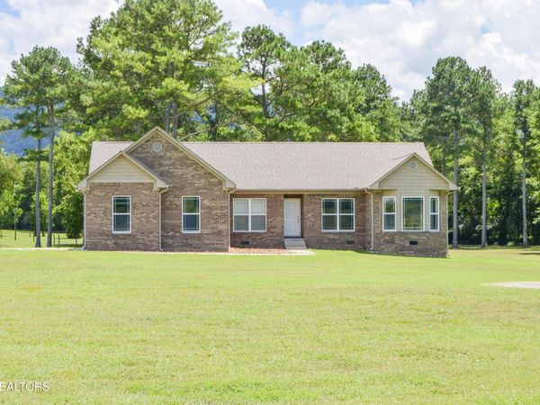 241 Terry Rd , Pikeville, TN 37367