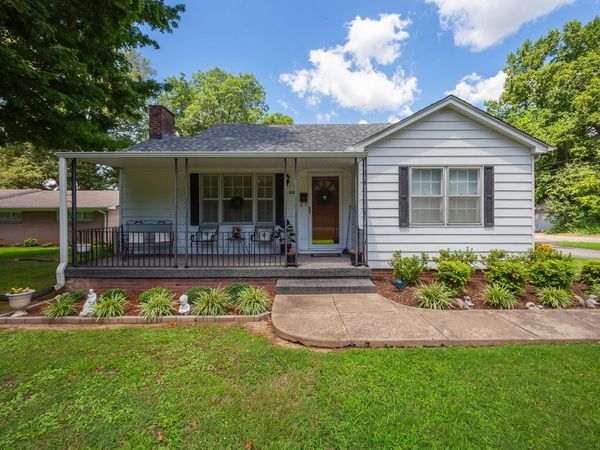 1026 S College St , Trenton, TN 38382