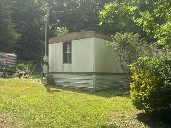459 Griffith Branch Rd , Madisonville, TN 37354