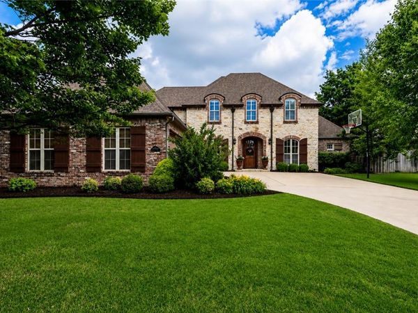 4401 Warbal Trail , Rogers, AR 72758