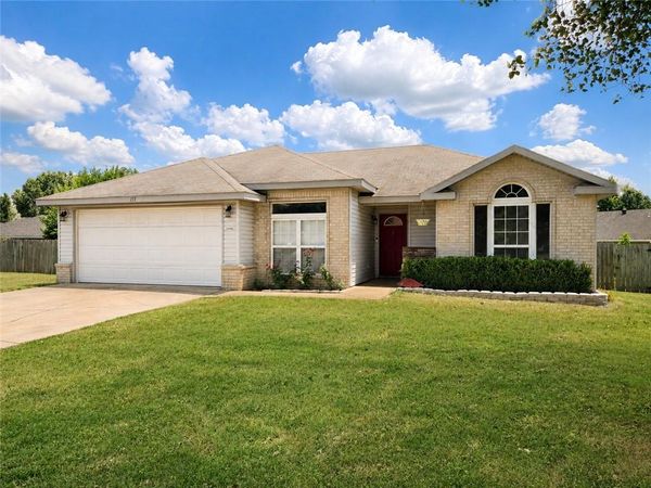 117 Samantha Court , Lowell, AR 72745