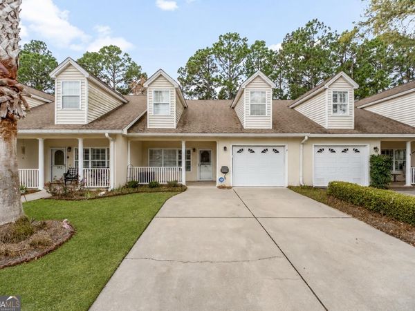 190 Peppertree Crossing Avenue, Brunswick, GA 31525