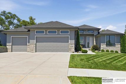 18408 Corby Street, Elkhorn, NE 68022