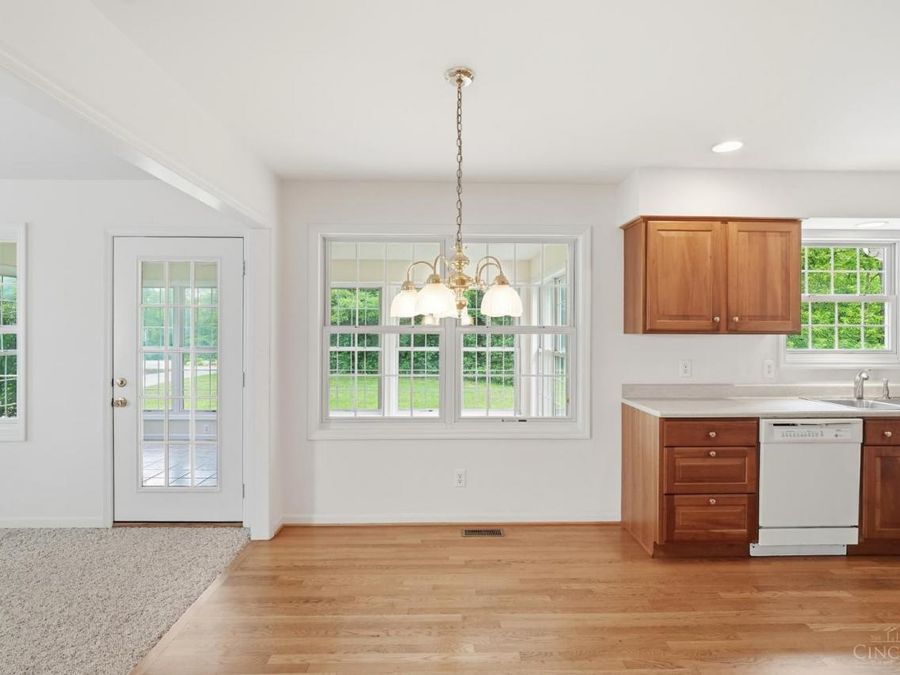 9640 Millbrook Drive, Springfield Township, OH 45231 Photo 21
