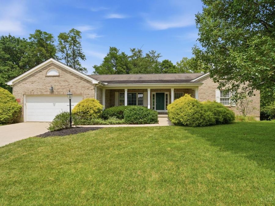 9640 Millbrook Drive, Springfield Township, OH 45231 Photo 3