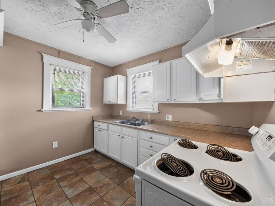 4794 Prosperity Place, Cincinnati, OH 45238 Photo 10