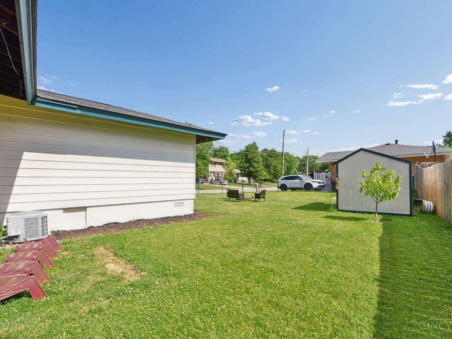 7089 Bluecrest Drive, Cincinnati, OH 45230 Photo 41