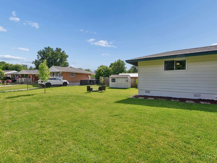 7089 Bluecrest Drive, Cincinnati, OH 45230 Photo 43