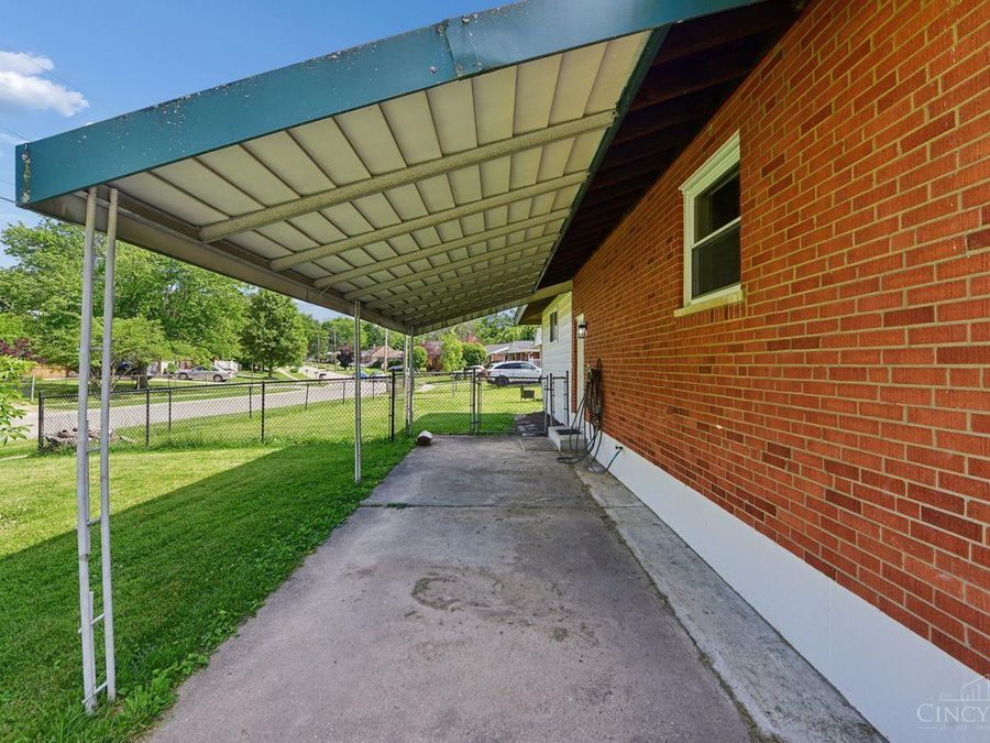 7089 Bluecrest Drive, Cincinnati, OH 45230 Photo 47