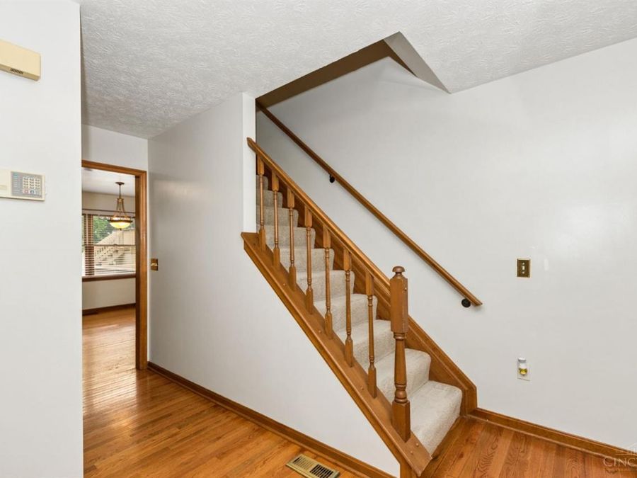 1806 Chapel Woods Drive, Batavia Township, OH 45103 Photo 16