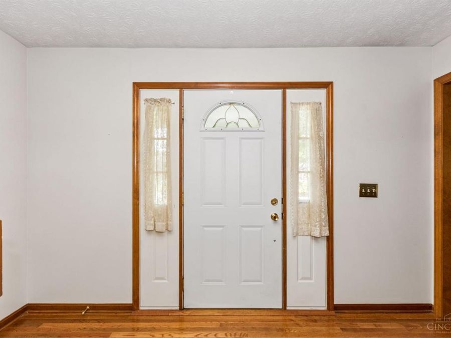 1806 Chapel Woods Drive, Batavia Township, OH 45103 Photo 8