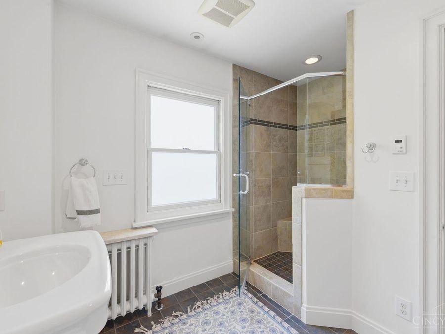 1326 Herlin Place, Cincinnati, OH 45208 Photo 32