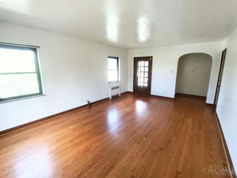 2449 Ferguson Road, Cincinnati, OH 45238 Photo 3