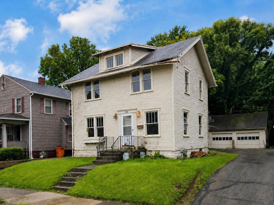 831 E Cecil Street, Springfield, OH 45503 Photo 1