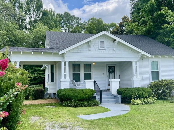 518 2nd Ave S, Loretto, TN 38469