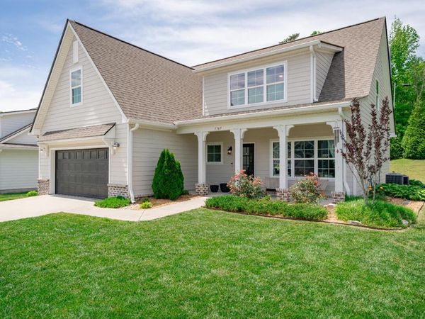 1369 Baldwin Field Circle, Hixson, TN 37343