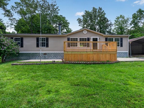 5409 Bartlett Rd , Cookeville, TN 38501