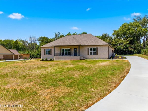 227 Charlie Lane , Maryville, TN 37804