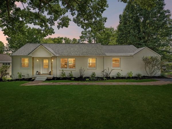 3925 Moss Rose Dr , Nashville, TN 37216