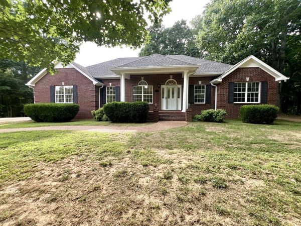 499 Scenic Hills Rd , Pulaski, TN 38478