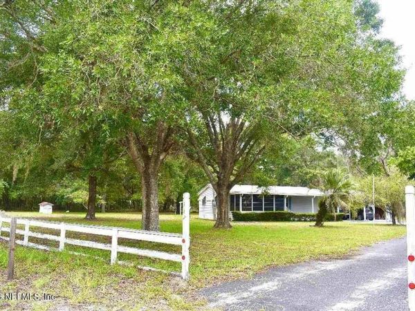 117 CAROLYN Court, Pomona Park, FL 32181