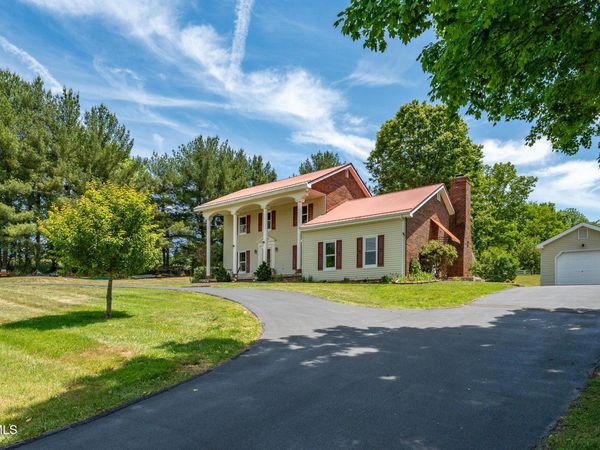 282 Horseshoe Bend Road, Jonesborough, TN 37659
