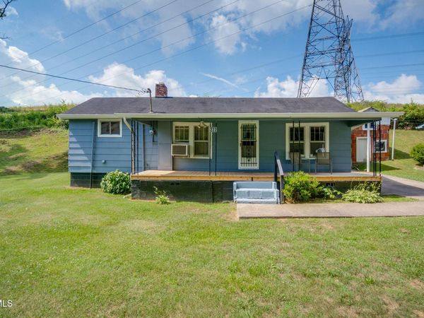222 Smith Hollow Road, Church Hill, TN 37642