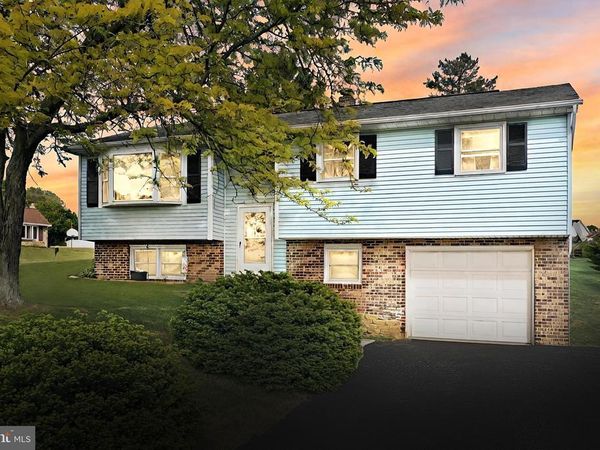 3053 FAITH LANE, RED LION, PA 17356