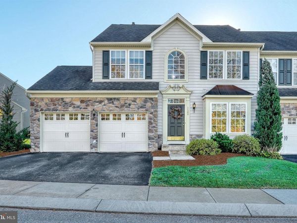 1486 HERITAGE LANE, Unit 23, YORK, PA 17403