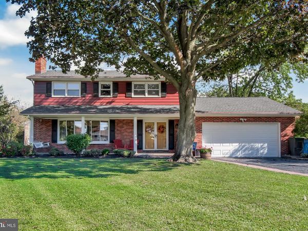 405 CORTLEIGH DRIVE, YORK, PA 17402