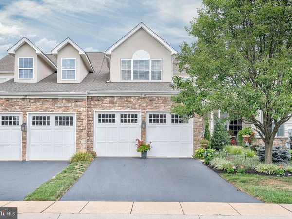 1381 FIELDBROOK CIRCLE, Unit 9, YORK, PA 17403
