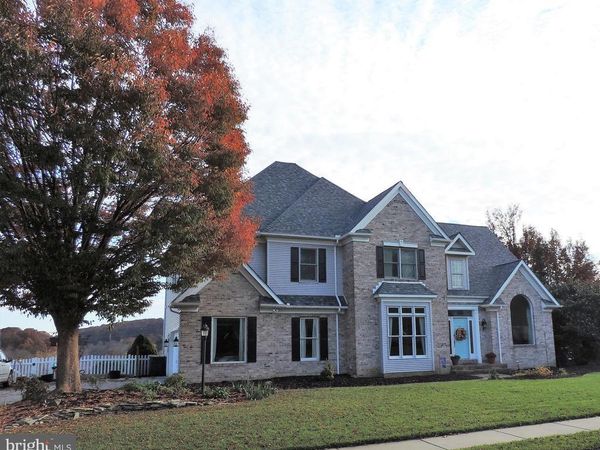 2759 CHESTNUT RUN ROAD, YORK, PA 17402