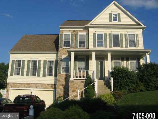 749 CONNOLLY DRIVE, RED LION, PA 17356