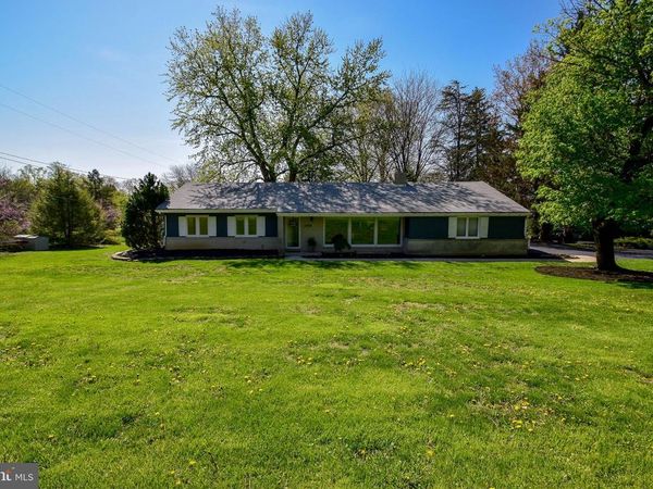 1756 RIDGEWOOD ROAD, YORK, PA 17406